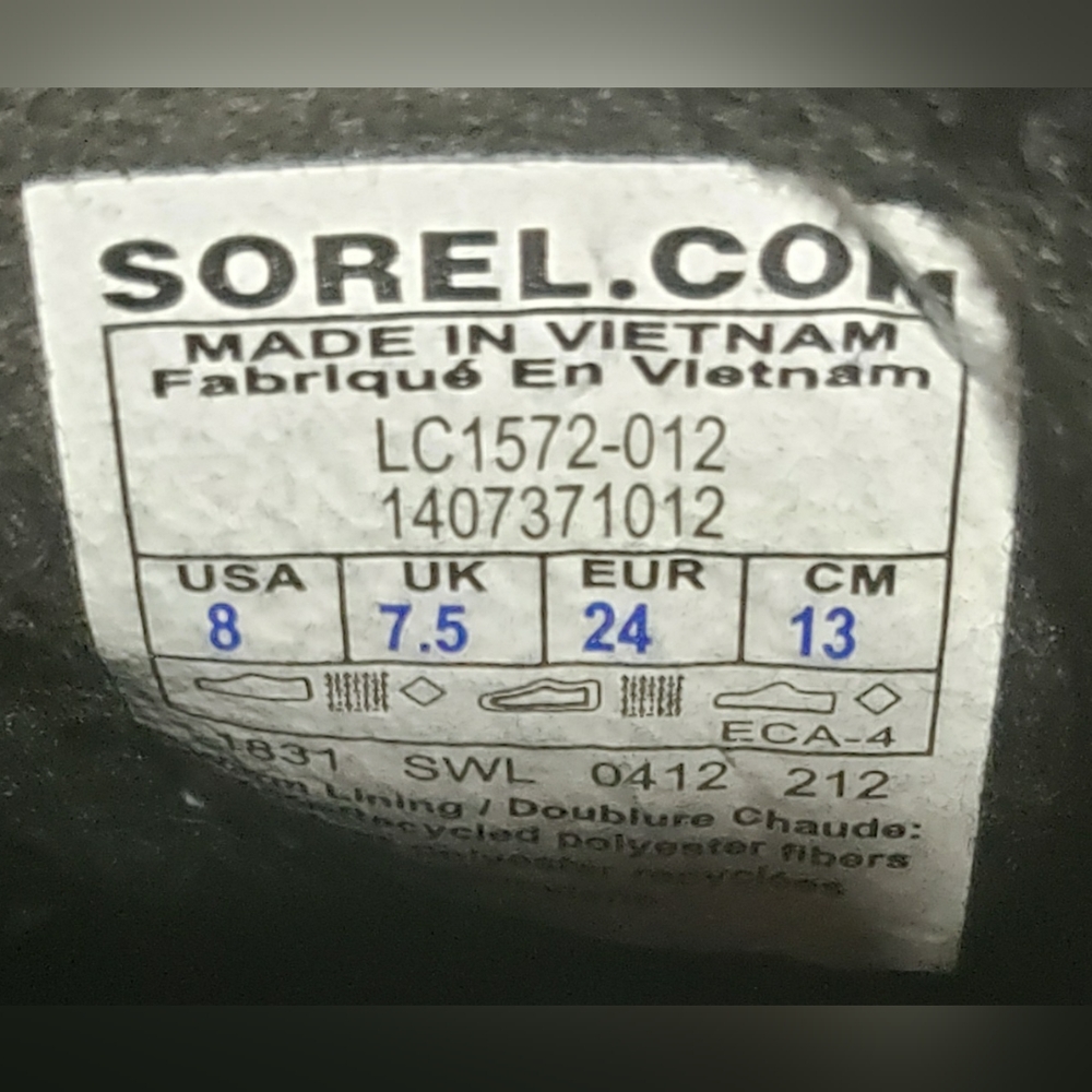 Sorel Winter Boots - Picture 3 of 3